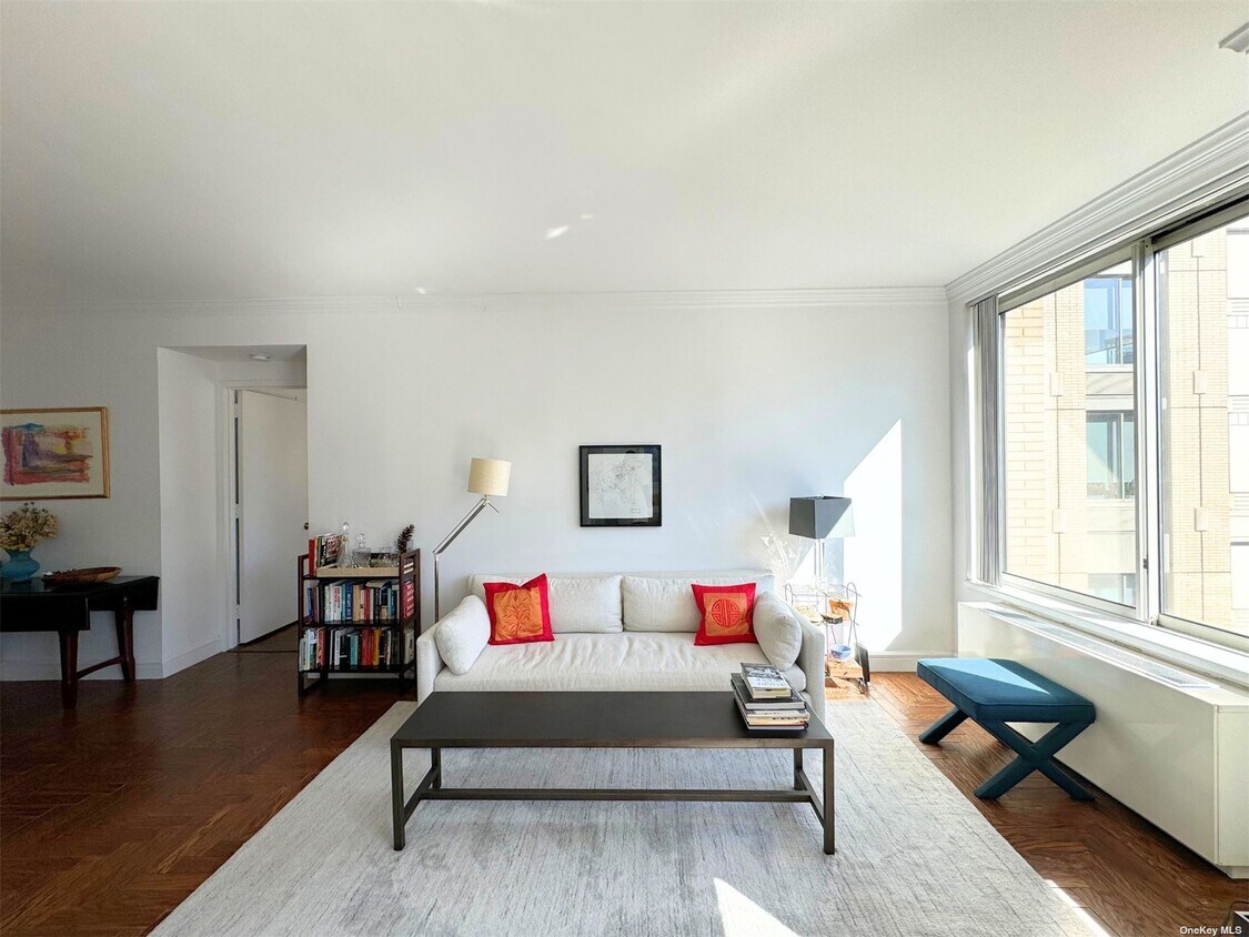 Foto principal - 200 Riverside Blvd