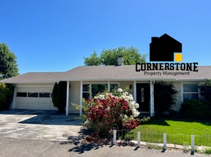 Building Photo - 2570 Aztec Ave