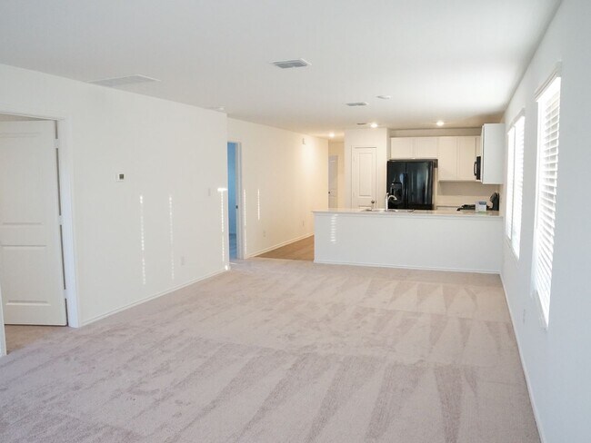 Building Photo - 3 Bedroom Single Family Home in Kyle