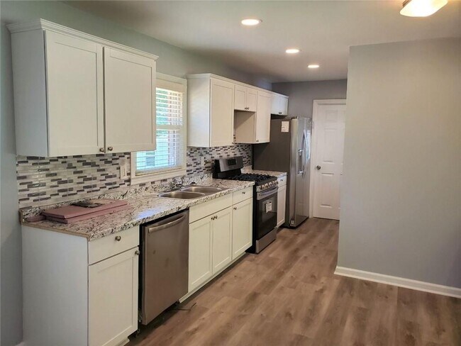 Foto del edificio - 4867 Flint Hill Rd SW