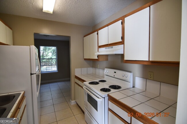 Building Photo - 758 Morningside Ln