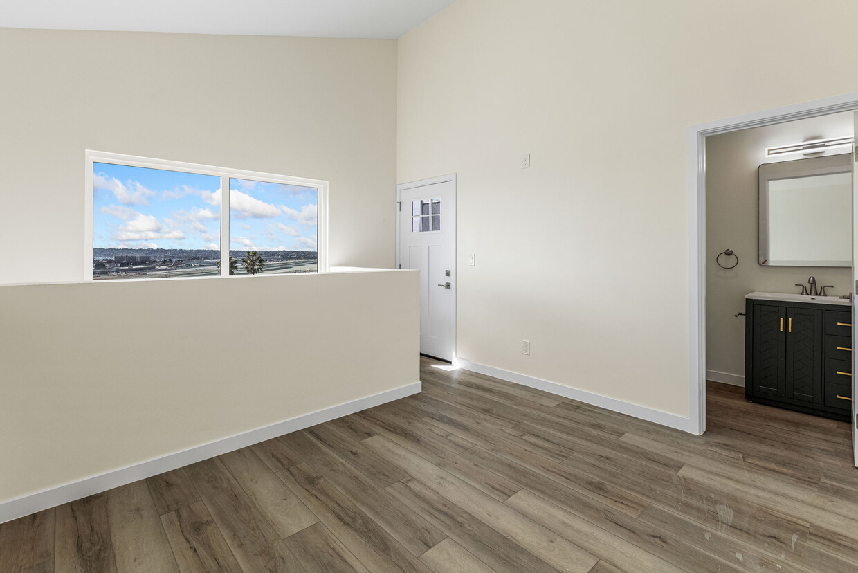 Foto principal - 2717 Columbia St