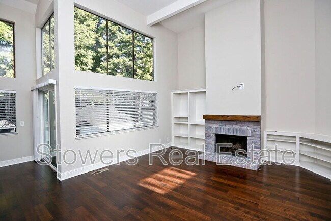 Foto del edificio - 50 Deer Meadow Ln