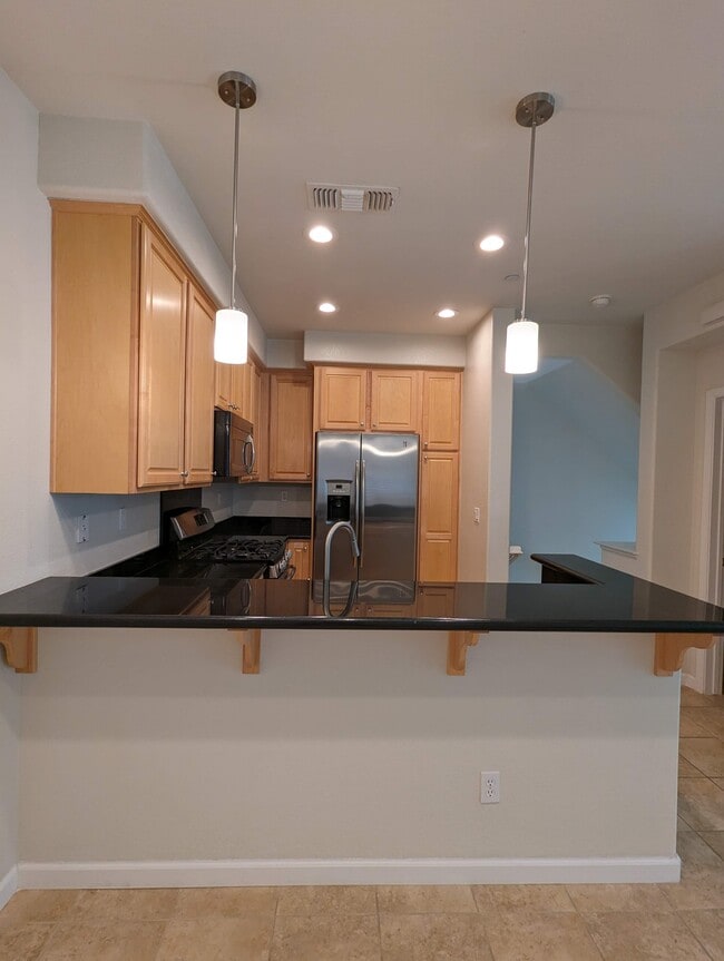 Building Photo - 1246 De Altura Cmns