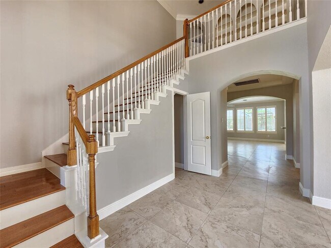 Foto del edificio - 16227 Evergreen Lake Ln
