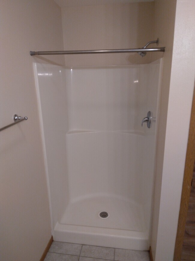 Foto del edificio - 931 Minns Dr