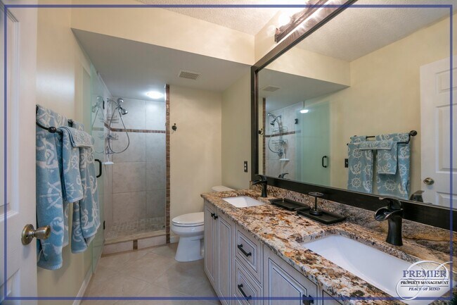 Foto del edificio - ** SEASONAL** PIPER'S POINTE PALM RIVER **...