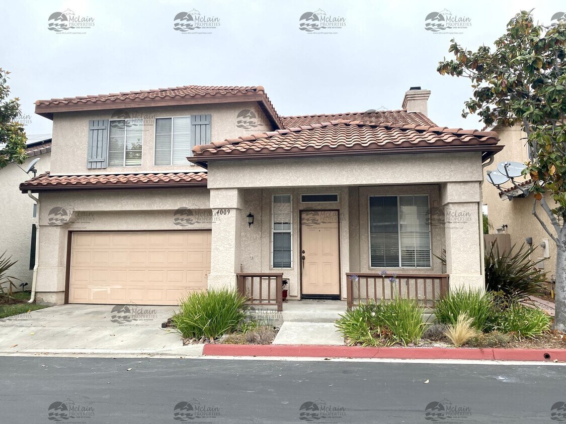 Primary Photo - Beautiful 3 bedroom home with AC in The Iv...