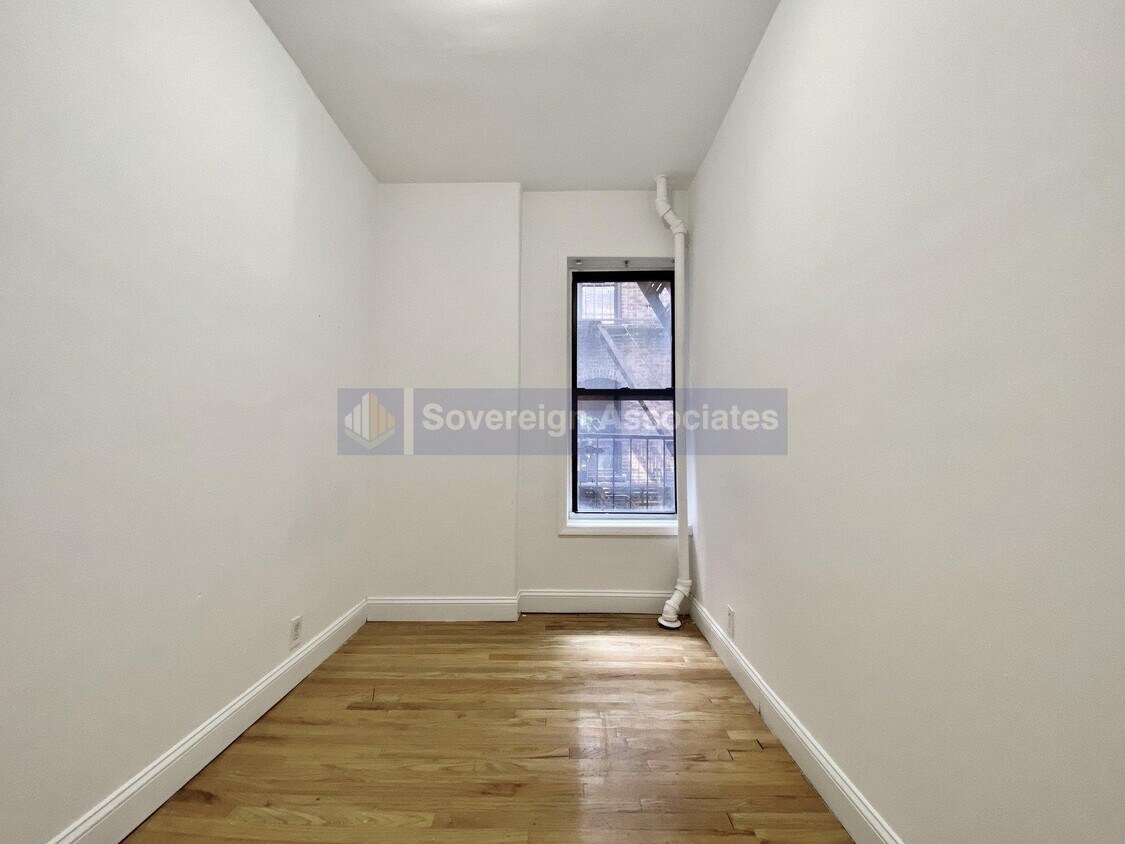 Building Photo - 1270 First Avenue