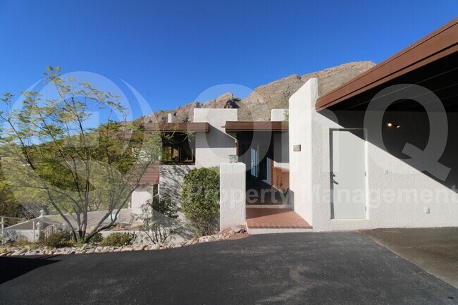Building Photo - 4855 E Winged Foot Dr