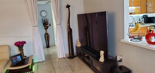 Foto del edificio - 4300 SW 67th Ave