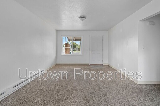 Foto del edificio - 130 N 4th Ave