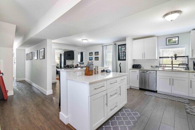 Foto del edificio - 915 3rd St