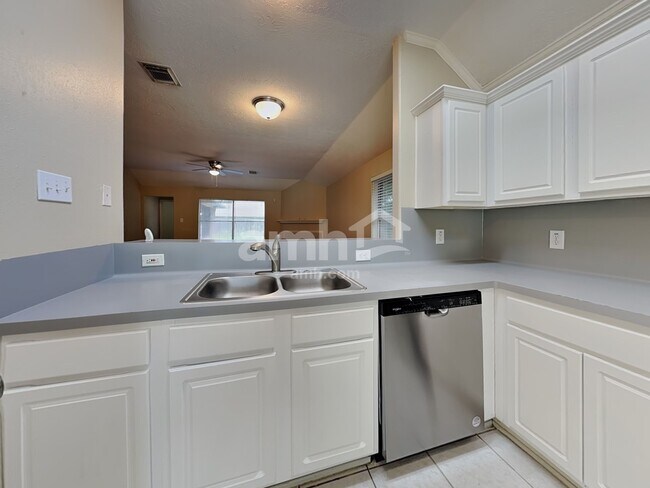 Foto del edificio - 20330 Sable Acre Ct