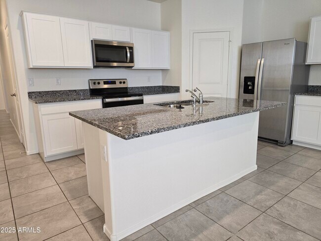 Foto del edificio - 1127 West Sand Canyon Court