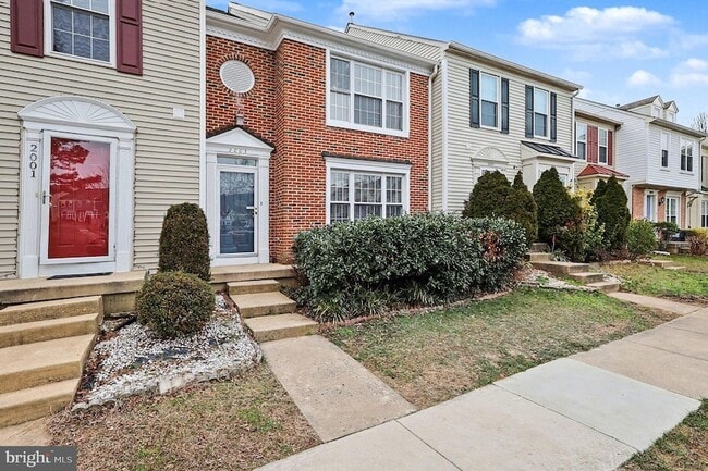 Photo - 2003 Paddle Boat Ln Townhome