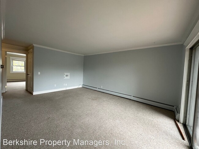 Building Photo - 1 br, 1 bath House - 260 Pittsfield Road