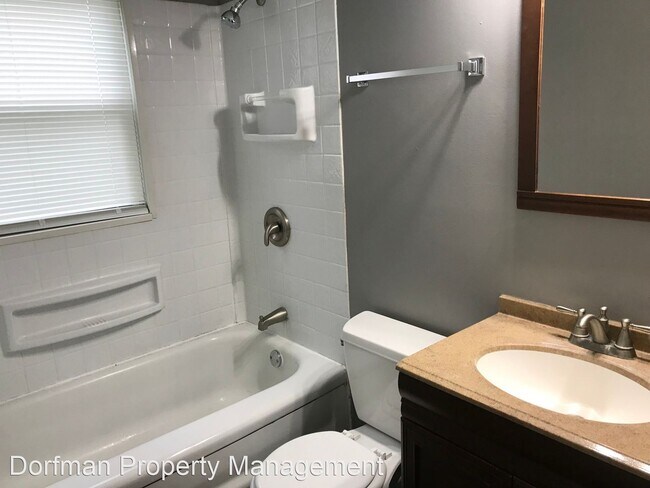 Foto del edificio - 3 br, 1 bath House - 8128 E Barry Rd
