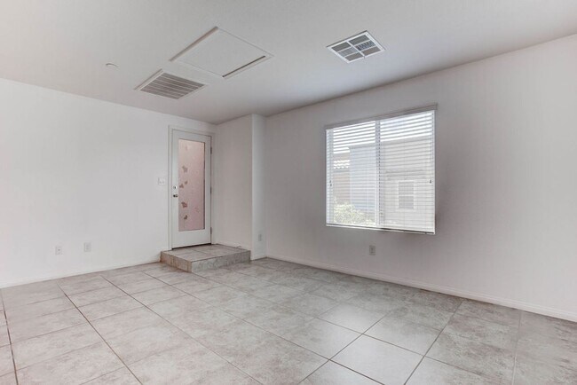 Foto del edificio - 4650 Ranch House Rd