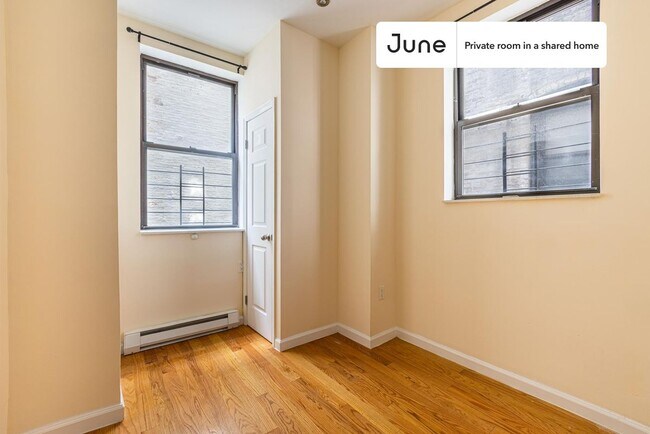 Foto del edificio - Room in Shared 4 bed/2 bath home