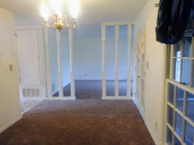 Building Photo - 3930 Malabar Rd  3/2 Woodley Park