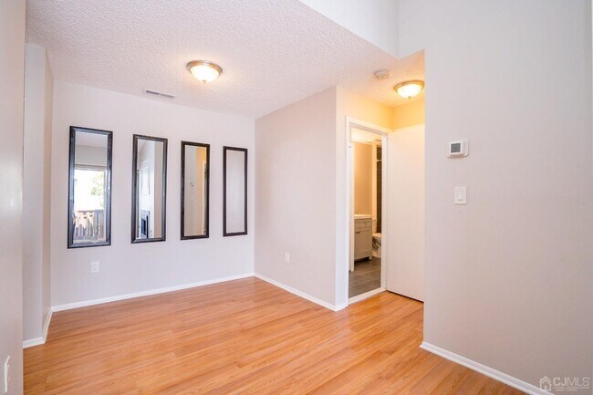 Foto del edificio - 2306 Aspen Dr