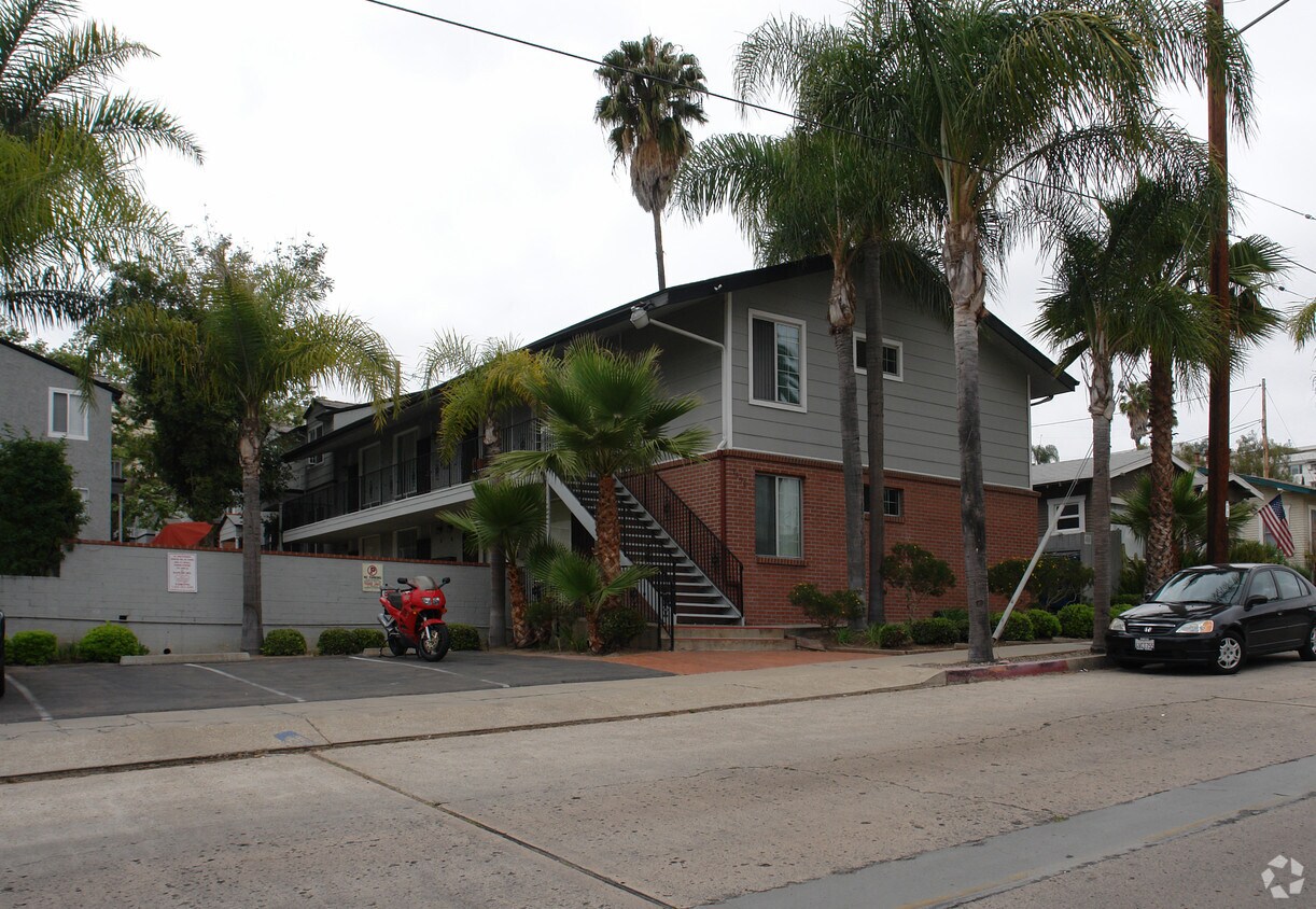 Foto principal - Florida Street Apartments