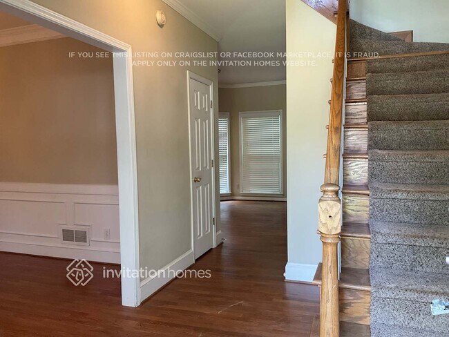 Foto del edificio - 1440 Midland Way