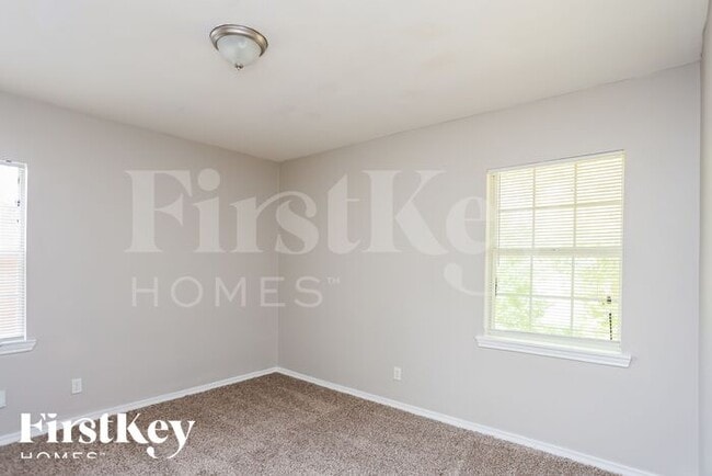 Building Photo - 4123 Vanette Ln