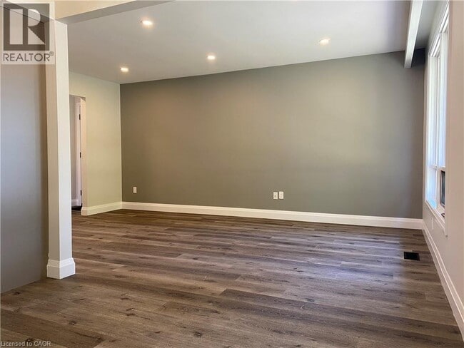 Building Photo - 51 Highridge Ave