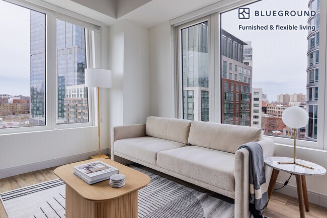 Building Photo - 1350 Boylston St