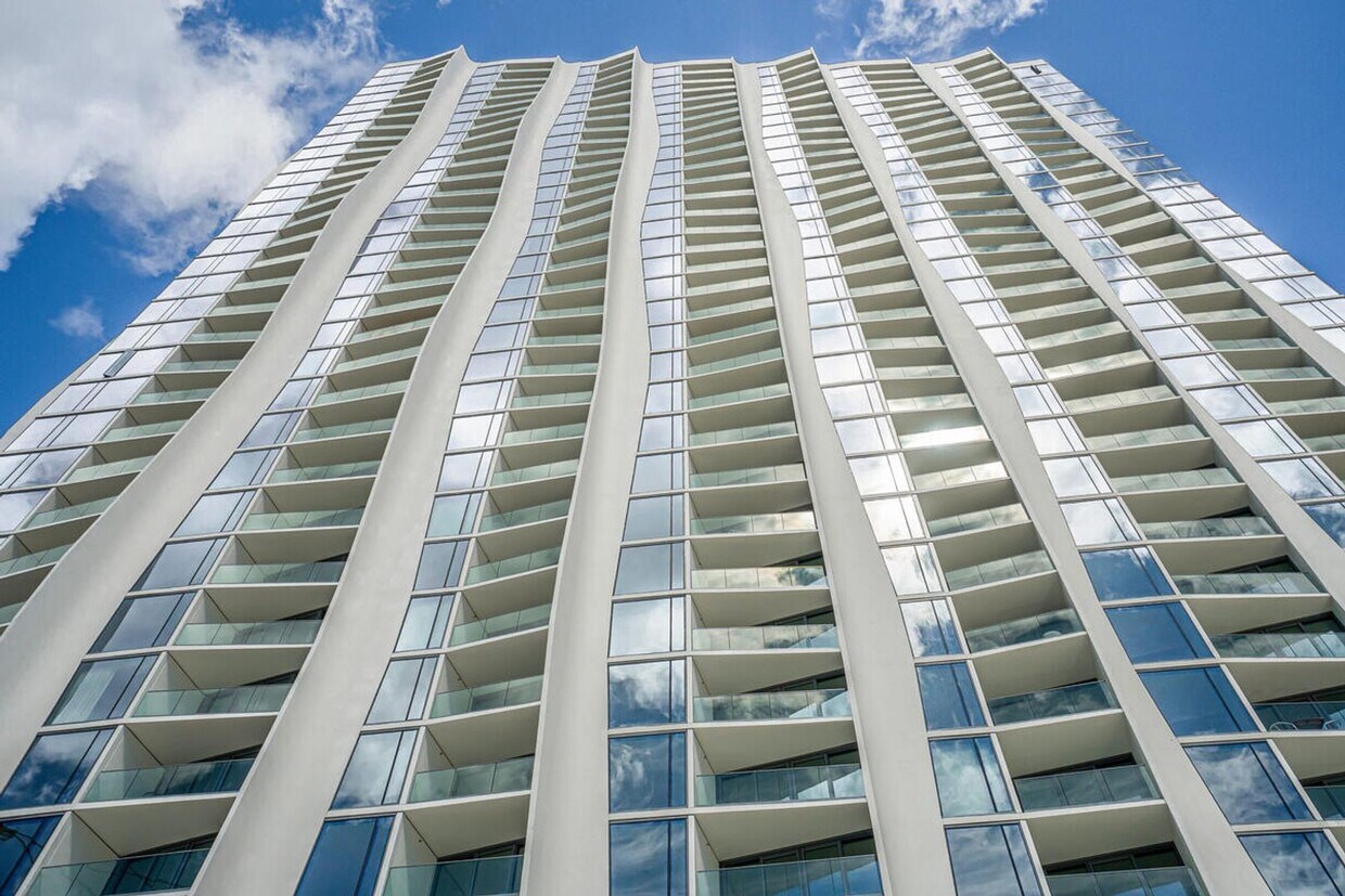 Foto principal - Ko?ula - 9th floor Furnished 2 bd, 2 ba. w...