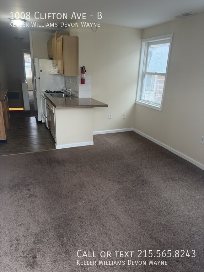 Building Photo - 1008 Clifton Ave