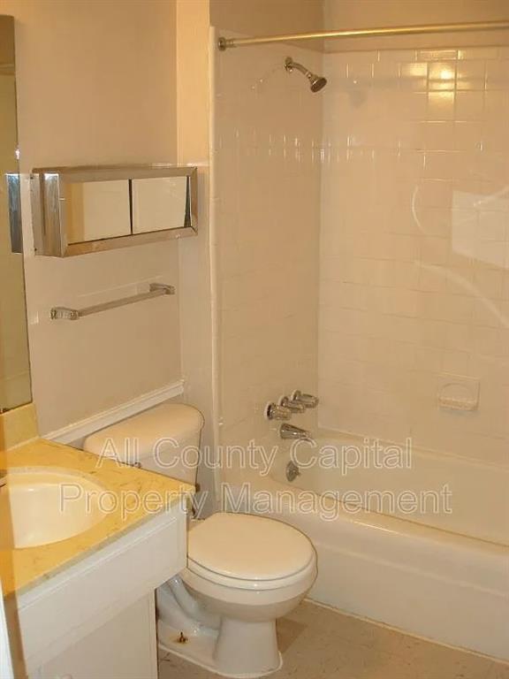 Foto del edificio - 6508 S 1st St