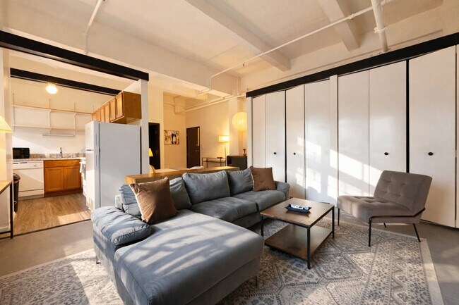 Foto del edificio - 823 N 2nd St