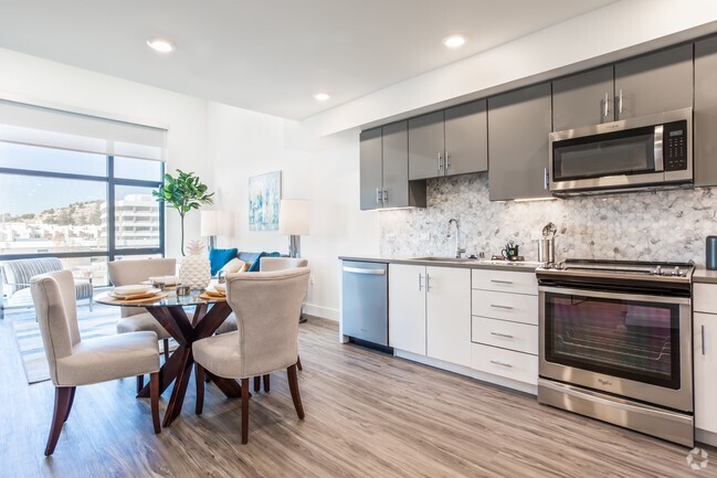 Cocina y sala de estar - 1716 Lofts