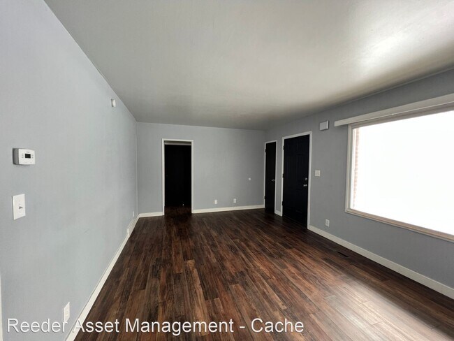 Building Photo - 2 br, 1 bath House - 541 West 100 South