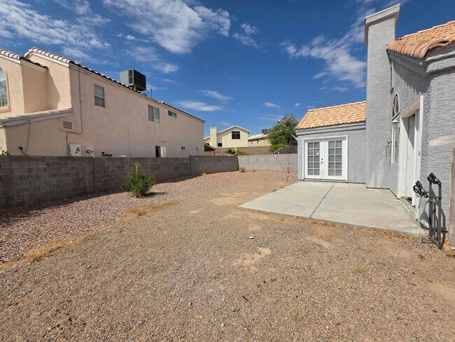 Foto del edificio - Coming Soon. 2 bedroom 2 bath single story home!!!