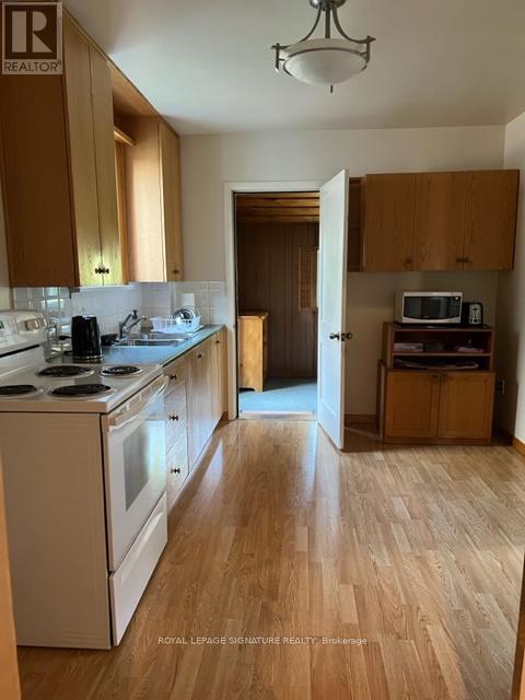 Building Photo - 5 Denison Ave