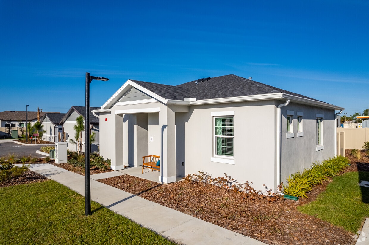 1810 Suncoast Crossings Is, Odessa, FL 33556