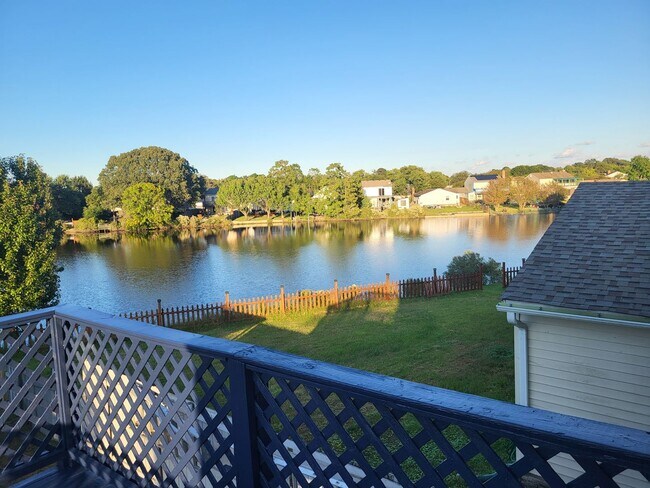 Foto del edificio - The Lakes