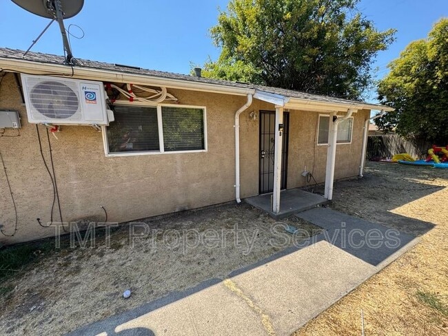 Photo - 3729 Branch St Apartment