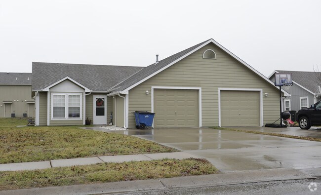 Foto del edificio - Lincoln Townhomes and Duplexes