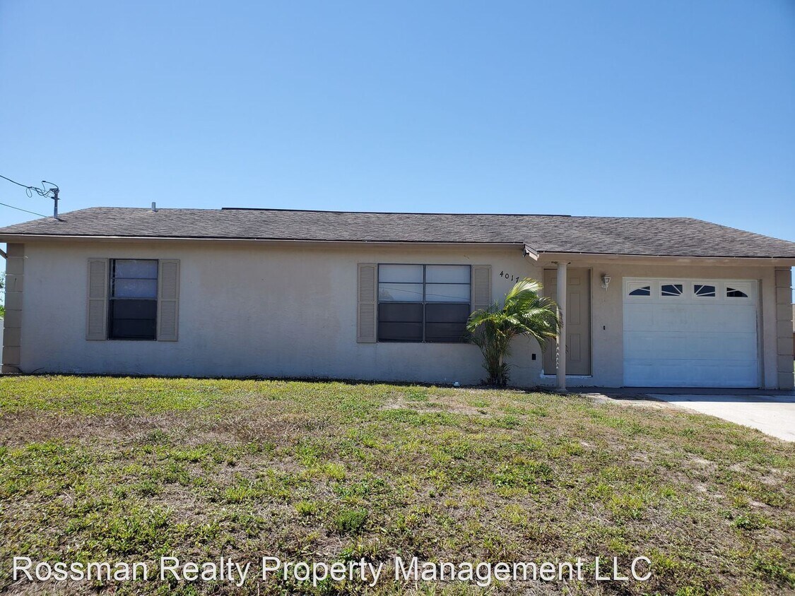 Primary Photo - 3 br, 1.5 bath House - 4017 12th St. W.