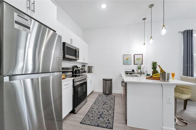 Building Photo - 312 Famagusta Dr