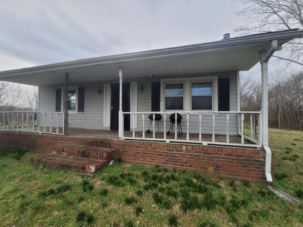 1465 Mount Olivet Rd House for Rent in Hendersonville, TN