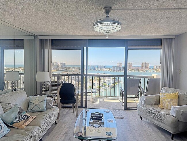 Foto del edificio - 400 Island Way