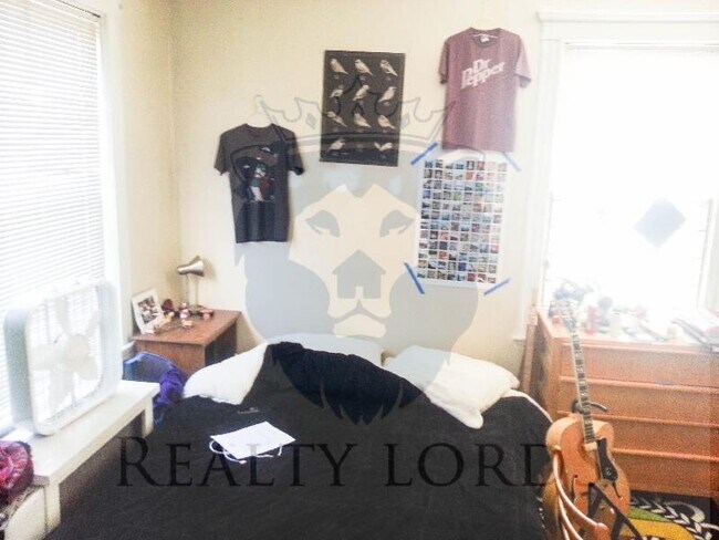 Building Photo - 34 Ridgemont St