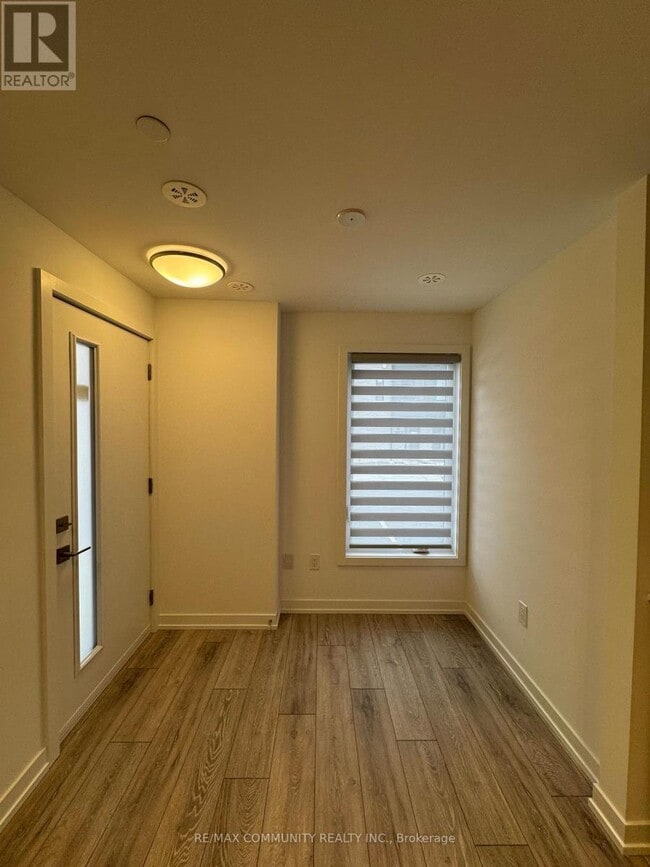 Building Photo - 30 Calamint Ln.