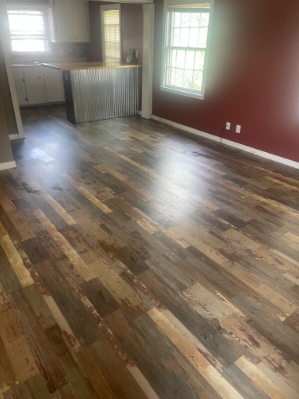 Foto del edificio - 623 Clark St